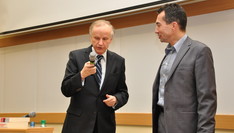 Wykład "Globalizacja, transformacja, kryzys - i co dalej?" prof. Grzegorza Kołodki (13.12.2010 r.) / fot. A. Surowiec